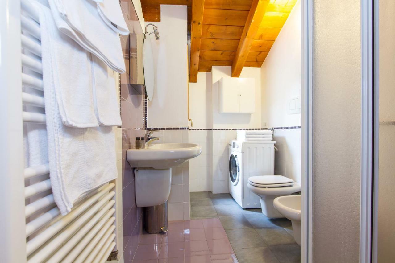 Parco Di Monza Apartment Eksteriør billede