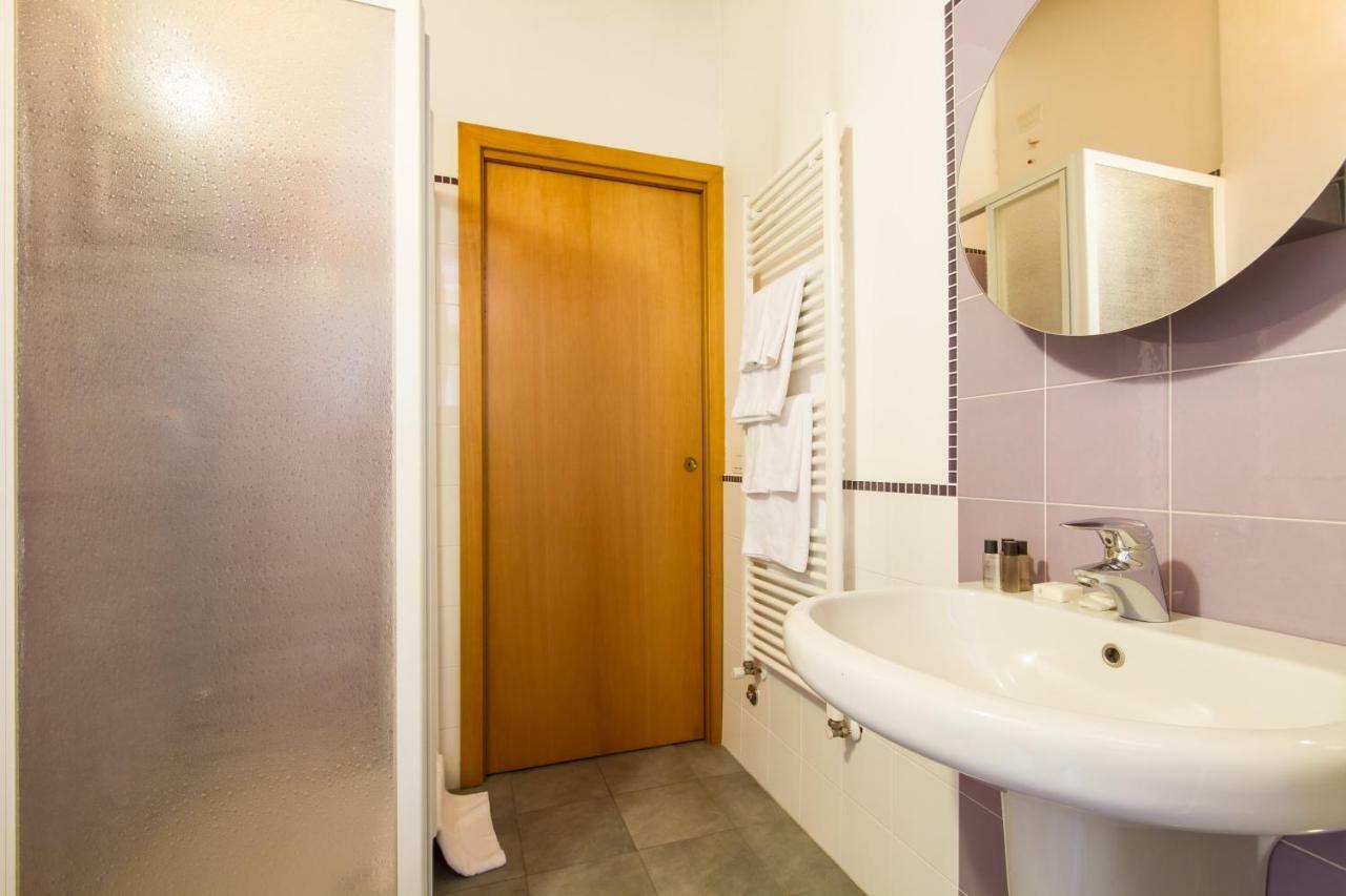 Parco Di Monza Apartment Eksteriør billede